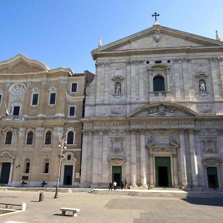 شقة Casa Arco Della Chiesa Nuova - Pantheon & Navona روما المظهر الخارجي الصورة